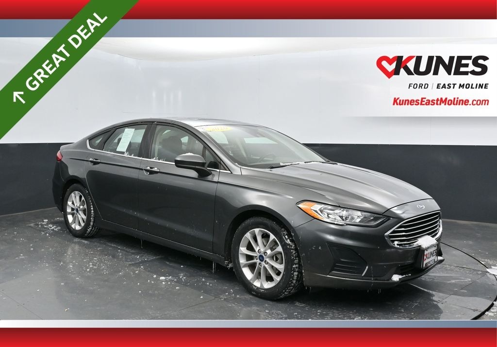 Used 2020 Ford Fusion SE Sedan