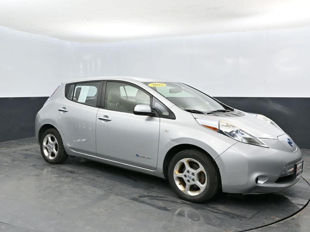 Used 2012 Nissan LEAF SV Hatchback