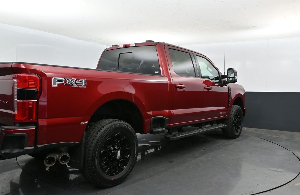 New 2026 Ford F-350 Lariat Truck Crew Cab
