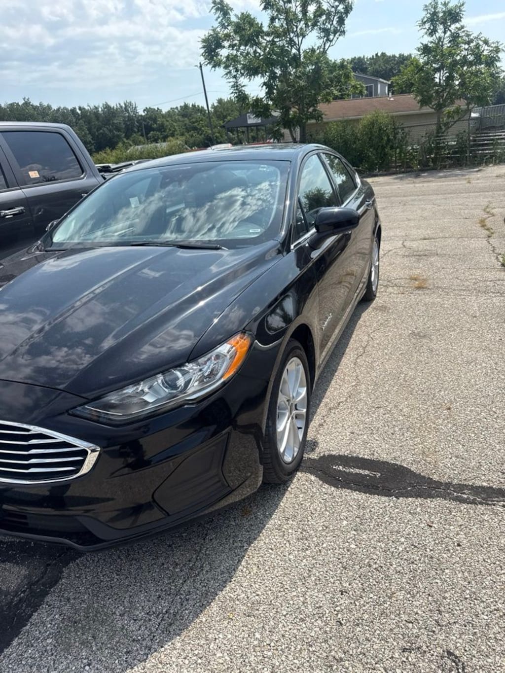 Used 2019 Ford Fusion Hybrid SE Sedan