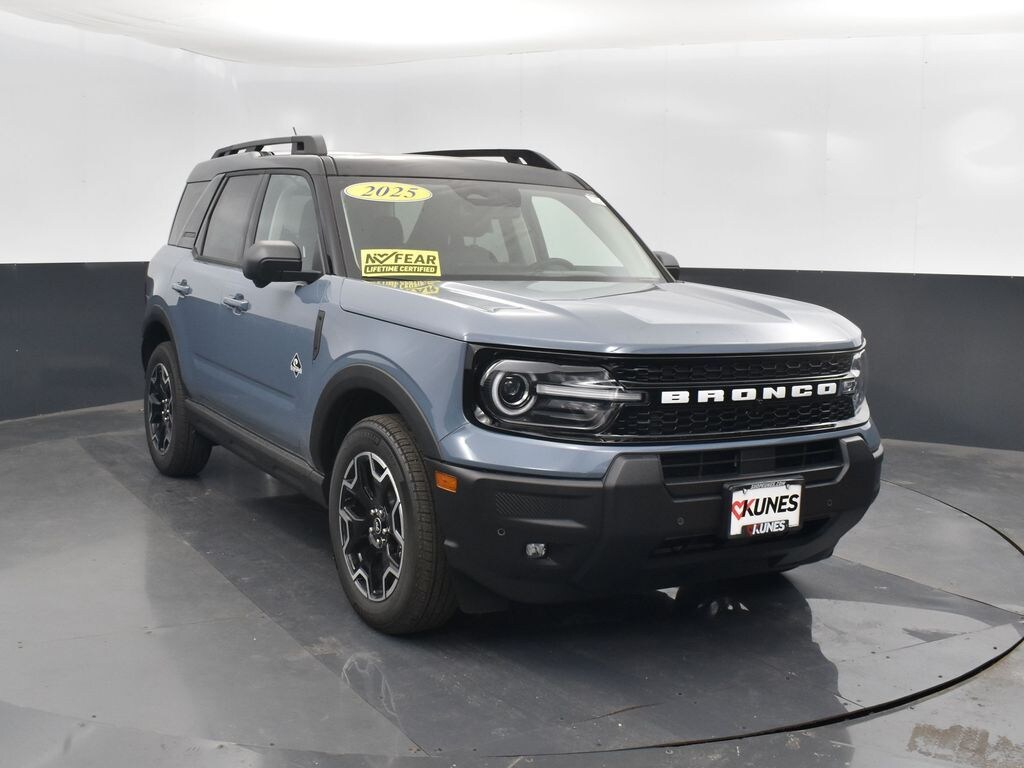 New 2025 Ford Bronco Sport Outer Banks SUV