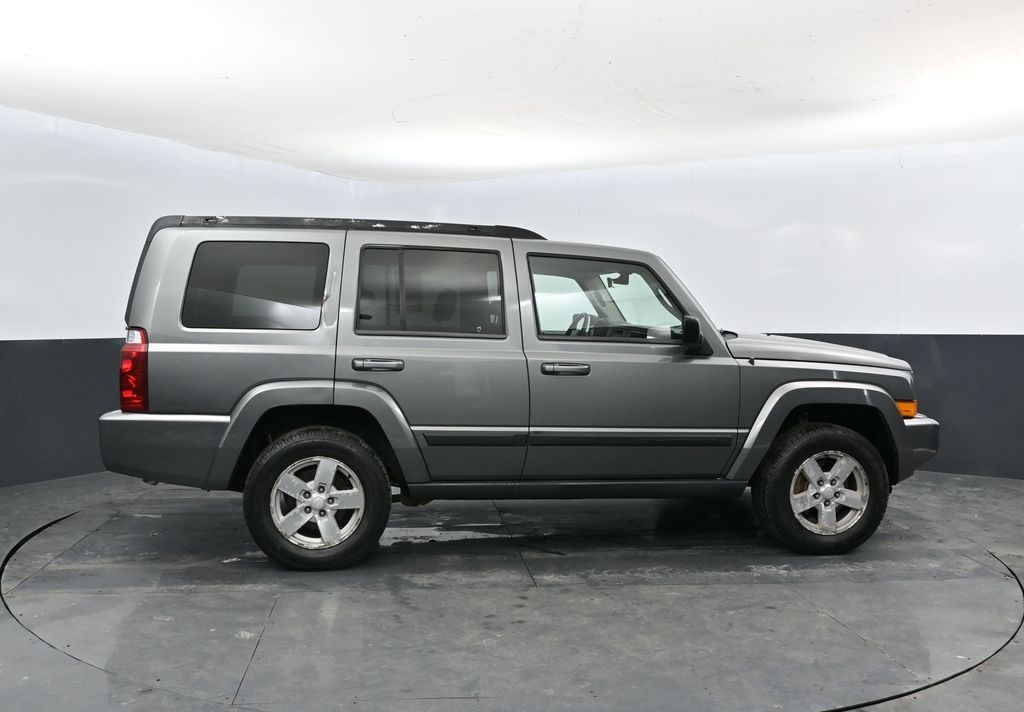 Used 2007 Jeep Commander Sport SUV