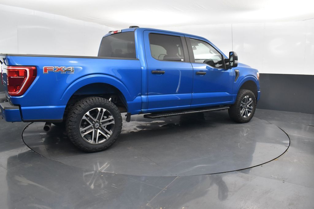 2021 Ford F-150 XL photo 2