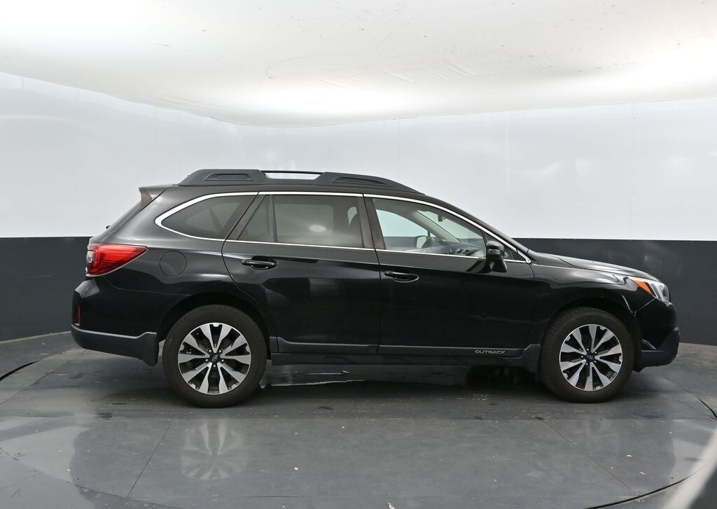 Used 2017 Subaru Outback 2.5i Limited SUV