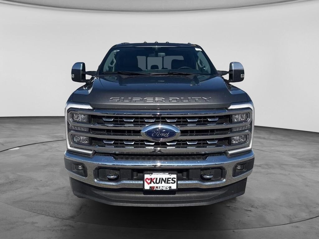 Used 2023 Ford F-250 Lariat Truck Crew Cab
