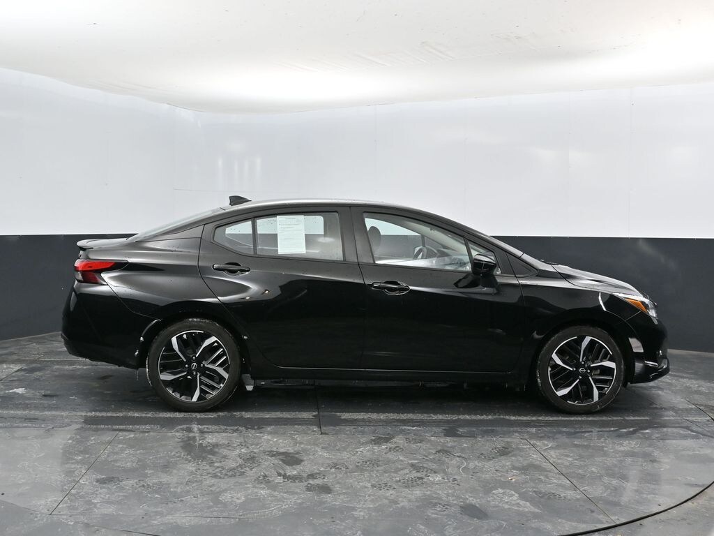 Used 2024 Nissan Versa 1.6 SR Sedan