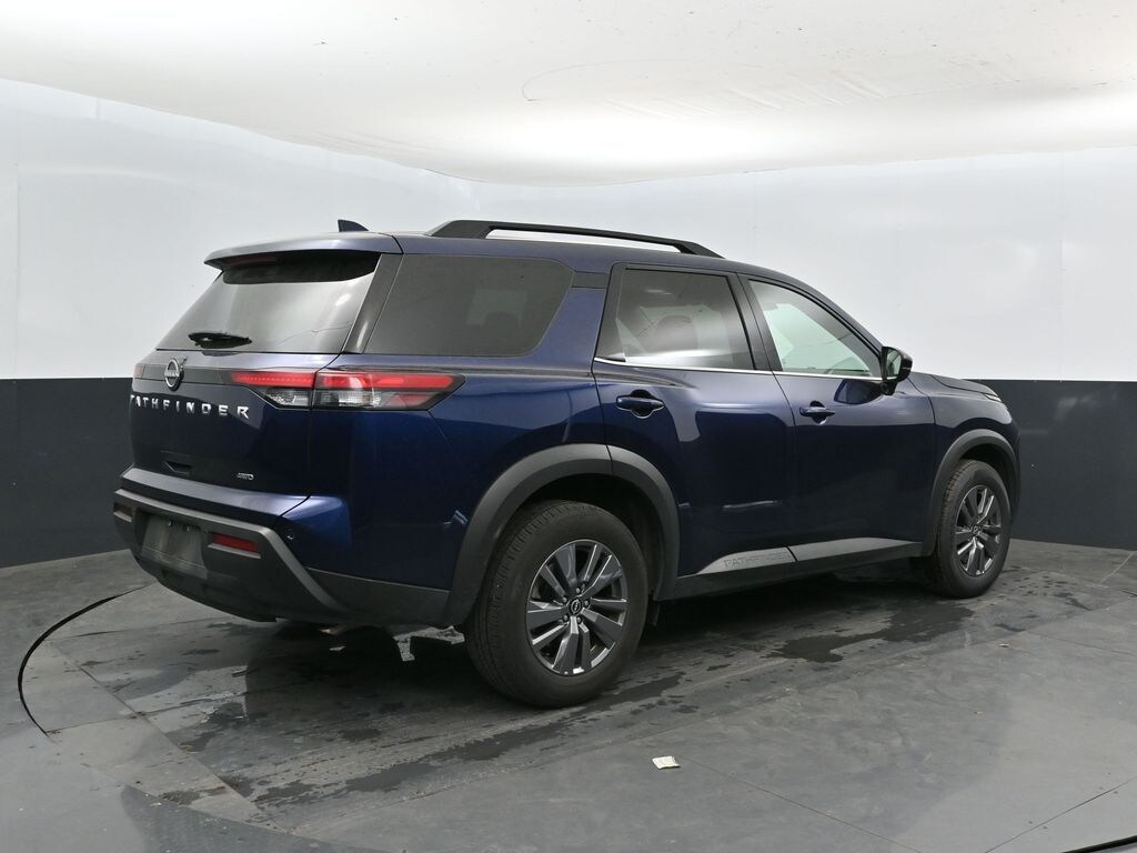 Used 2025 Nissan Pathfinder SV SUV