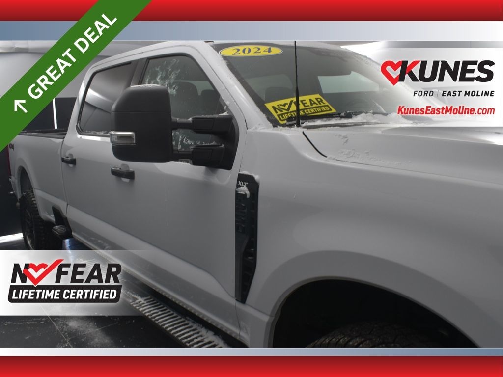 Used 2024 Ford F-250 XLT Truck Crew Cab