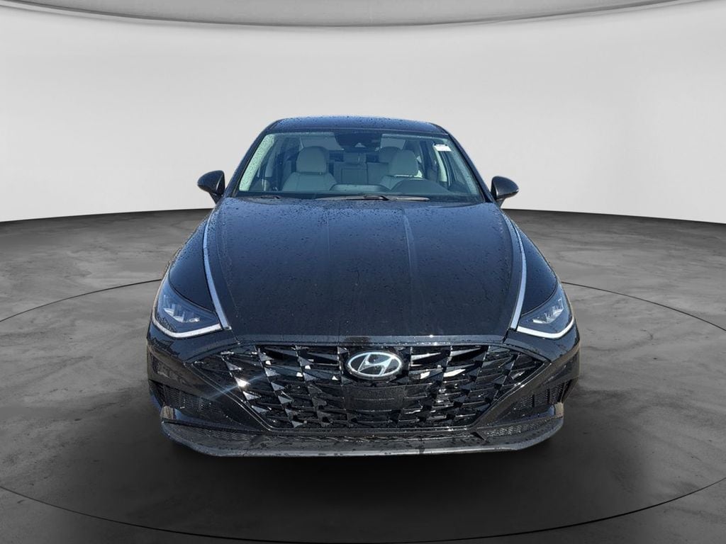 Used 2023 Hyundai Sonata SEL Sedan