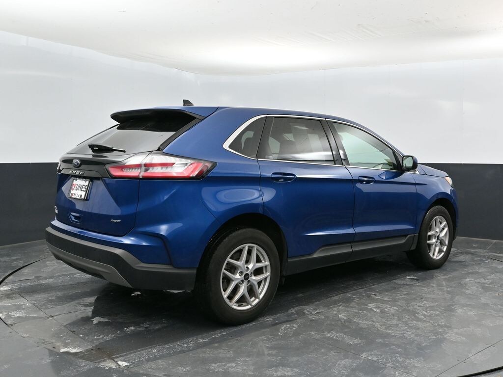 Used 2024 Ford Edge SEL SUV