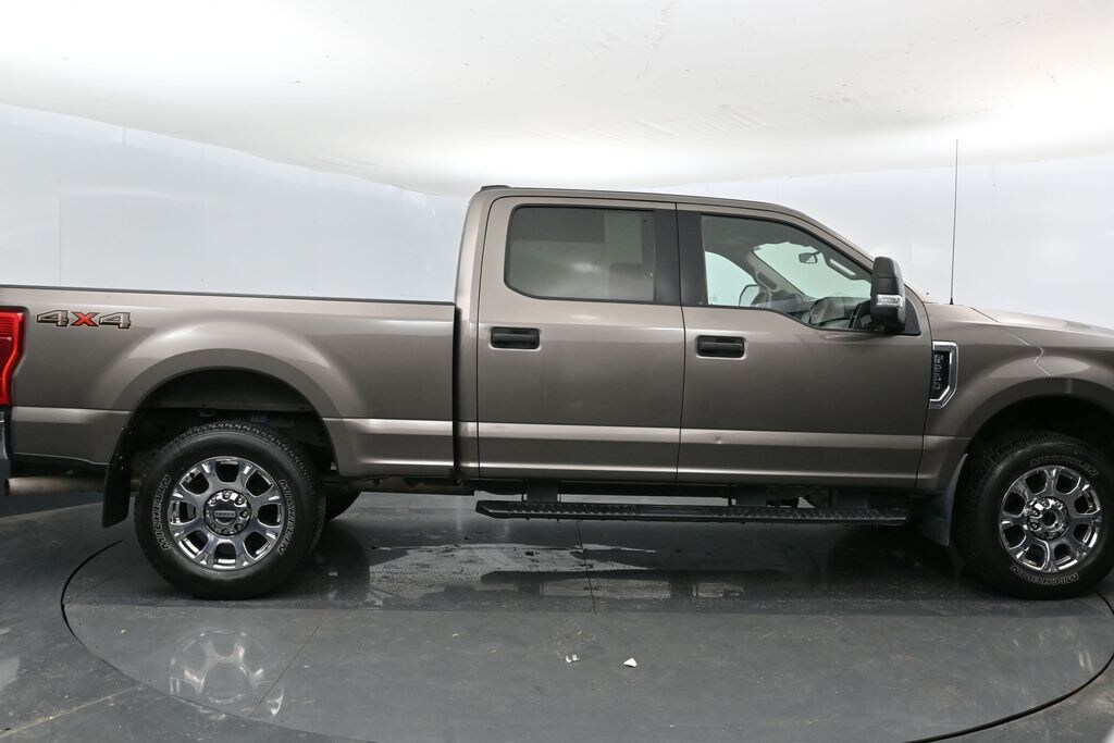 Used 2020 Ford F-250 XLT Truck Crew Cab