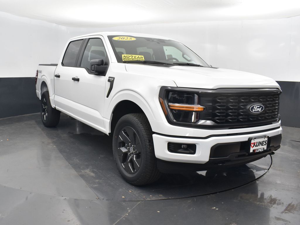 2025 Ford F-150 STX photo 4
