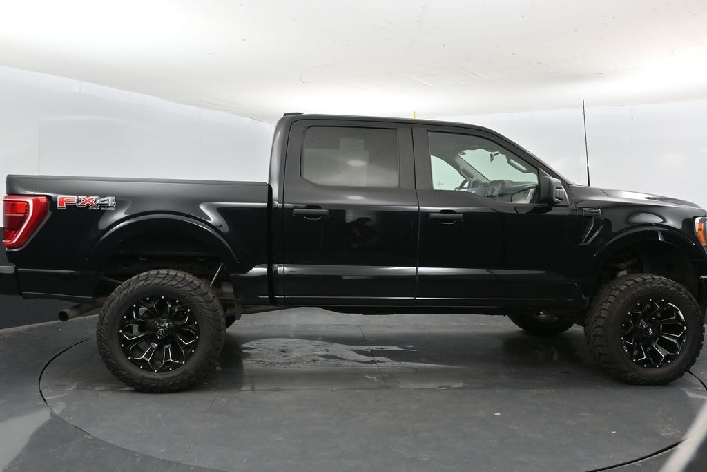 Used 2022 Ford F-150 XLT Truck SuperCrew Cab