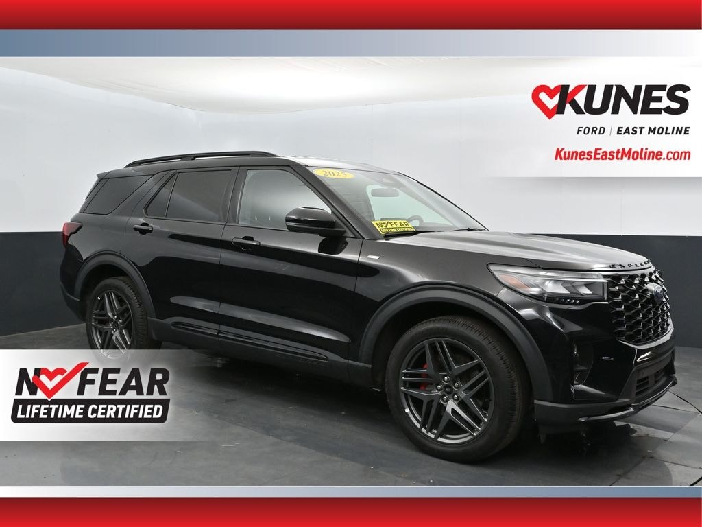 Used 2025 Ford Explorer ST-Line SUV