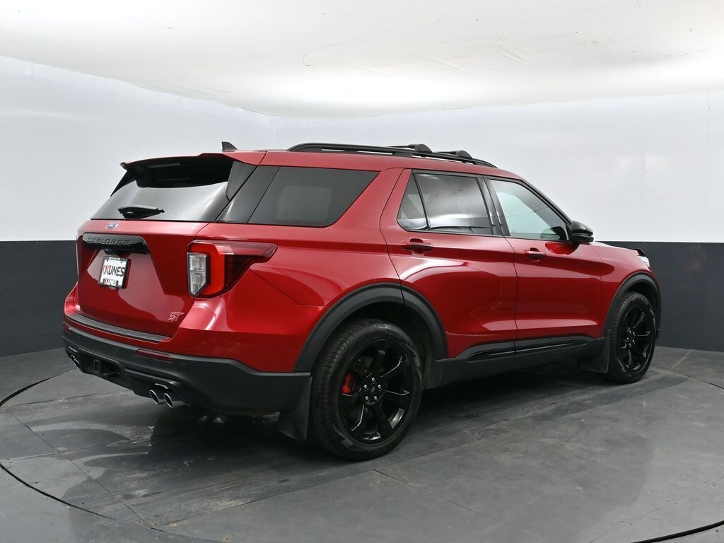 Used 2024 Ford Explorer ST SUV