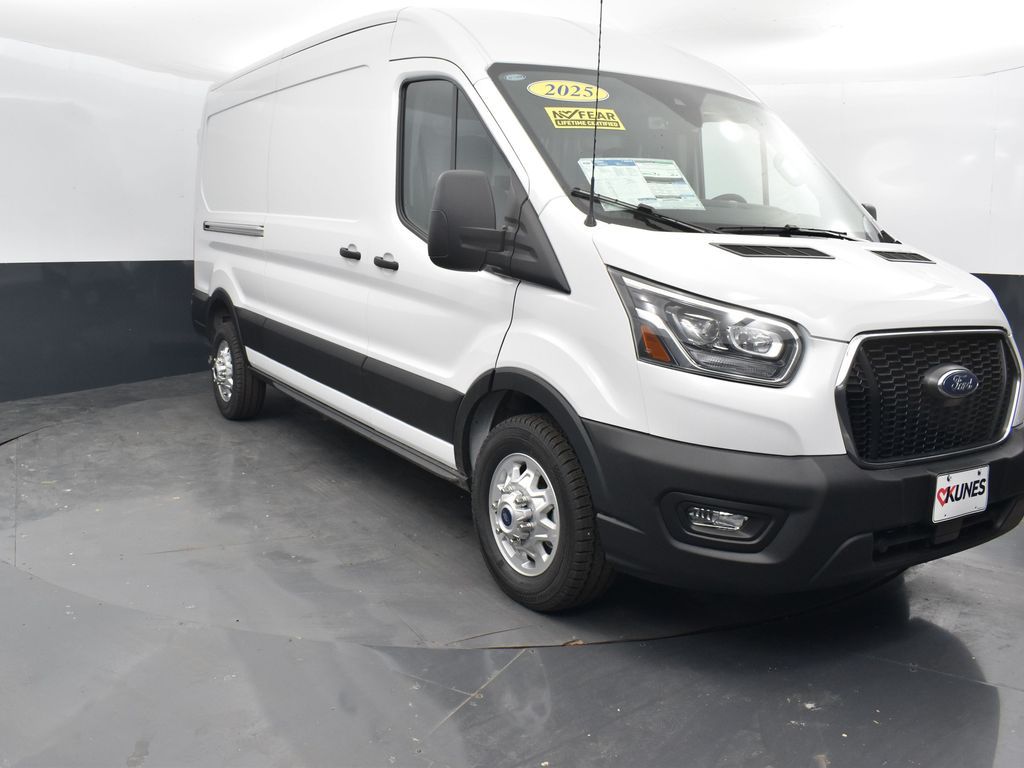 2025 Ford Transit Cargo Van photo 4