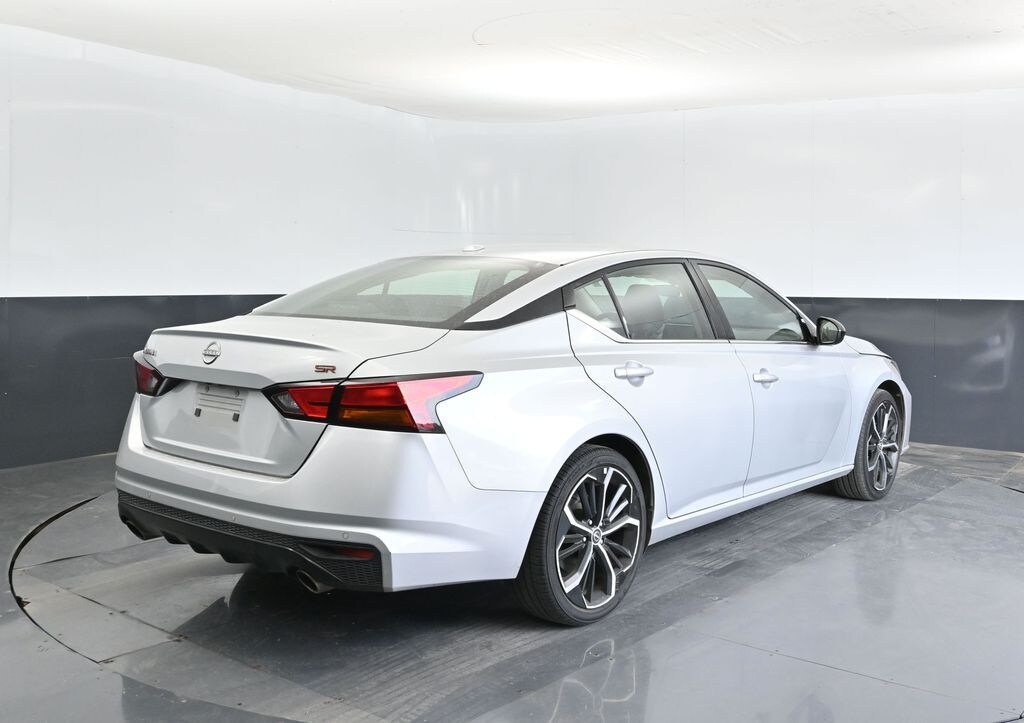 Used 2024 Nissan Altima 2.5 SR Sedan