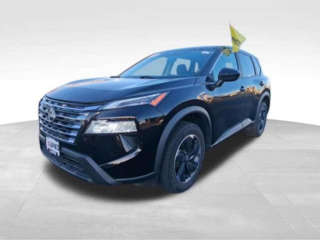 Used 2024 Nissan Rogue SV SUV