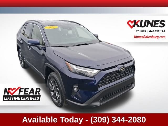 2025 Toyota RAV4 XLE Premium's photo