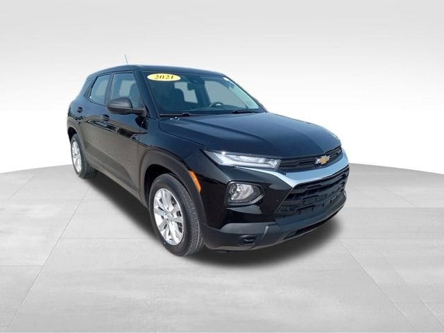 Used 2021 Chevrolet Trailblazer LS with VIN KL79MMS26MB163826 for sale in Galesburg, IL