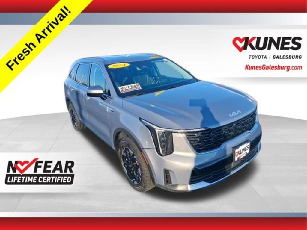 Used 2024 Kia Sorento S SUV