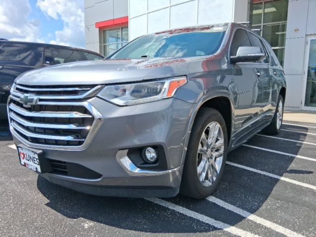 Used 2021 Chevrolet Traverse High Country SUV