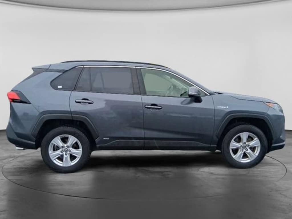 Used 2019 Toyota RAV4 Hybrid LE SUV