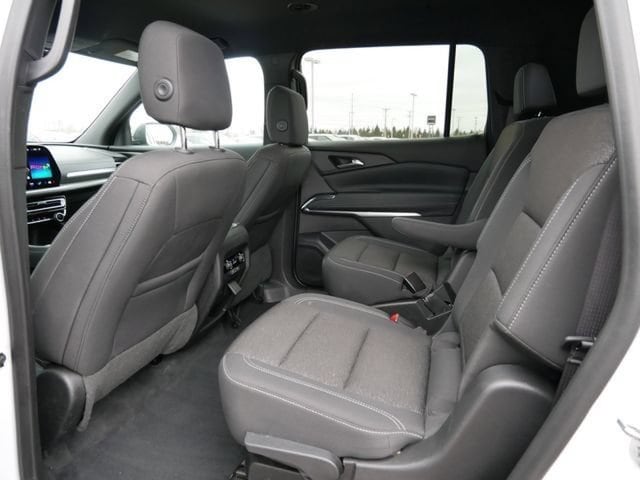 2024 Chevrolet Traverse 2LT - Photo 15