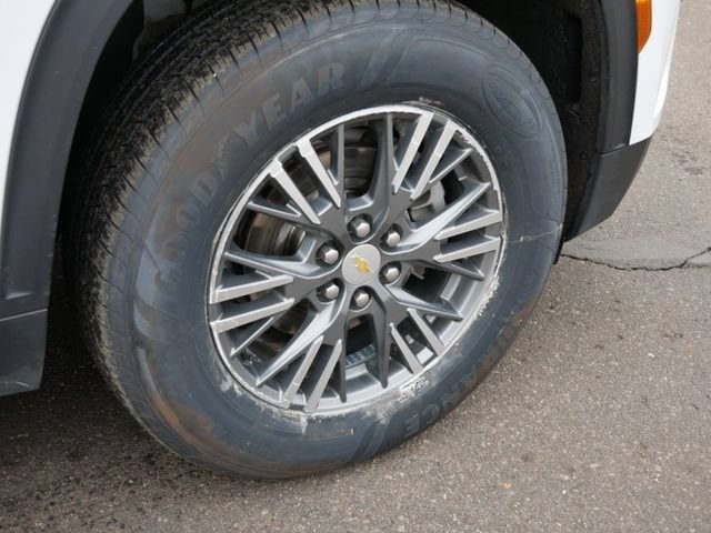 2024 Chevrolet Traverse 2LT - Photo 13