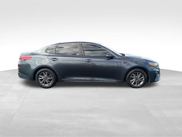 2020 Kia Optima LX photo 3