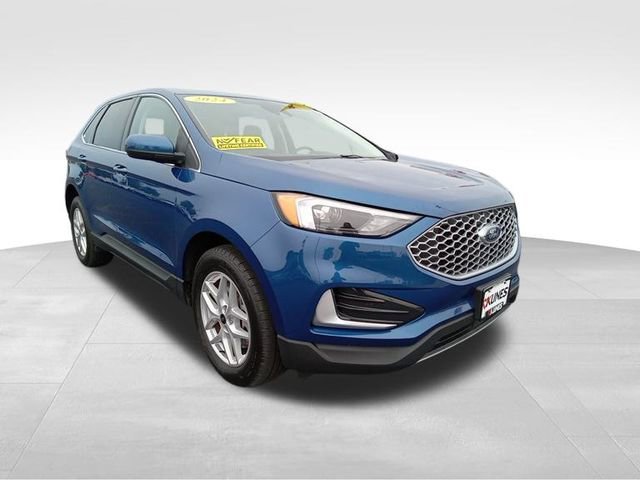 2024 Ford Edge SEL photo 2