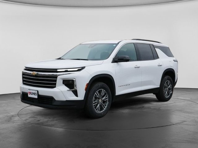2024 Chevrolet Traverse 2LT - Photo 3