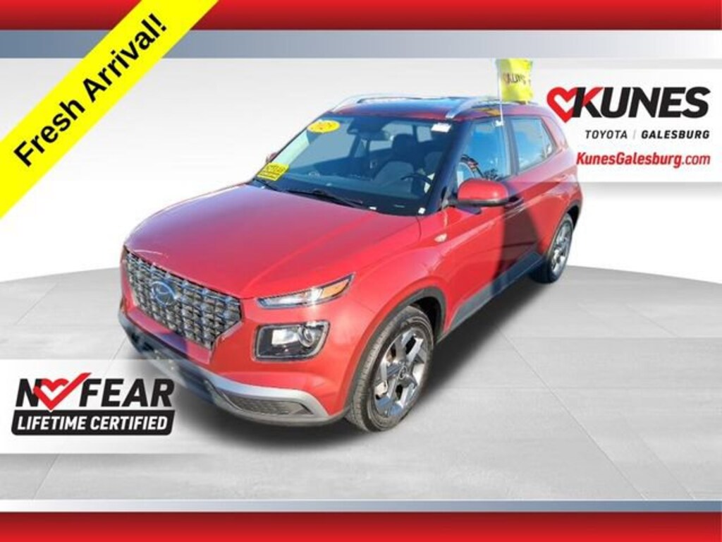 Used 2025 Hyundai Venue SEL SUV