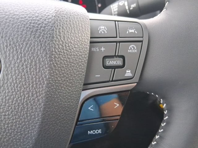 2026 Toyota Camry SE - Photo 14