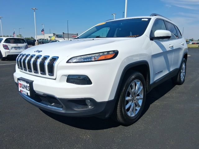 Used 2016 Jeep Cherokee Limited with VIN 1C4PJMDB2GW225512 for sale in Galesburg, IL