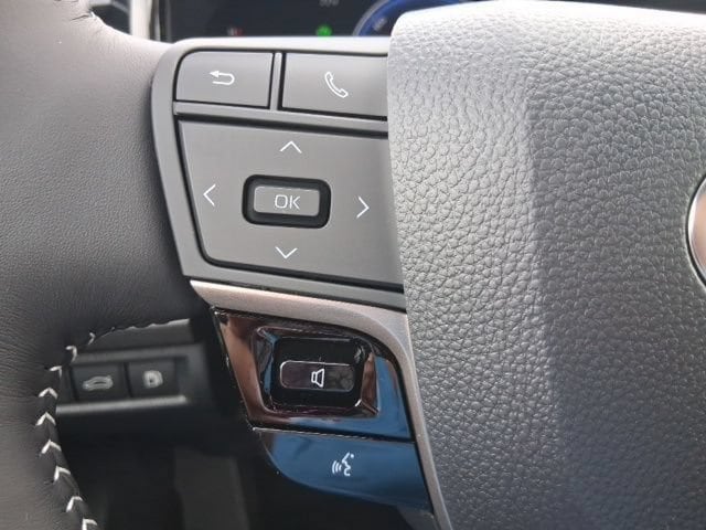 2026 Toyota Camry SE - Photo 13