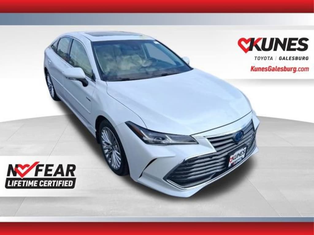 Used 2020 Toyota Avalon Hybrid Limited Sedan