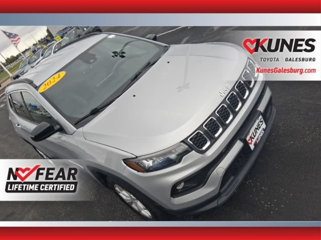 Used 2024 Jeep Compass Latitude SUV