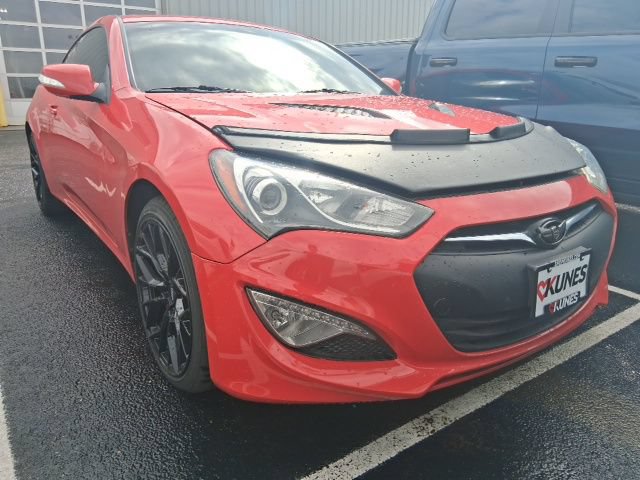 Used 2013 Hyundai Genesis Coupe Track with VIN KMHHU6KJXDU089733 for sale in Galesburg, IL