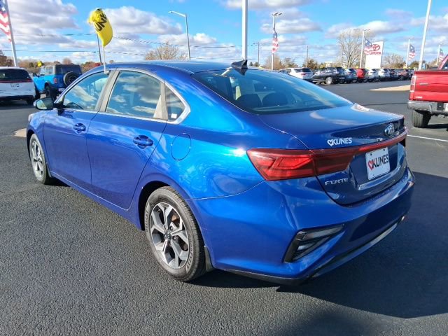 2019 Kia Forte EX photo 4