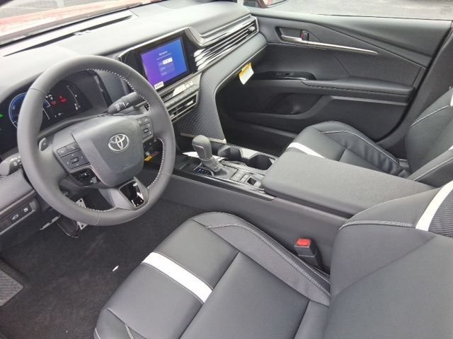 2026 Toyota Camry SE - Photo 10