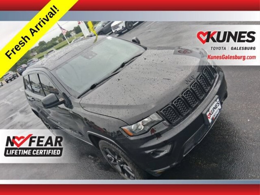 Used 2021 Jeep Grand Cherokee Laredo SUV