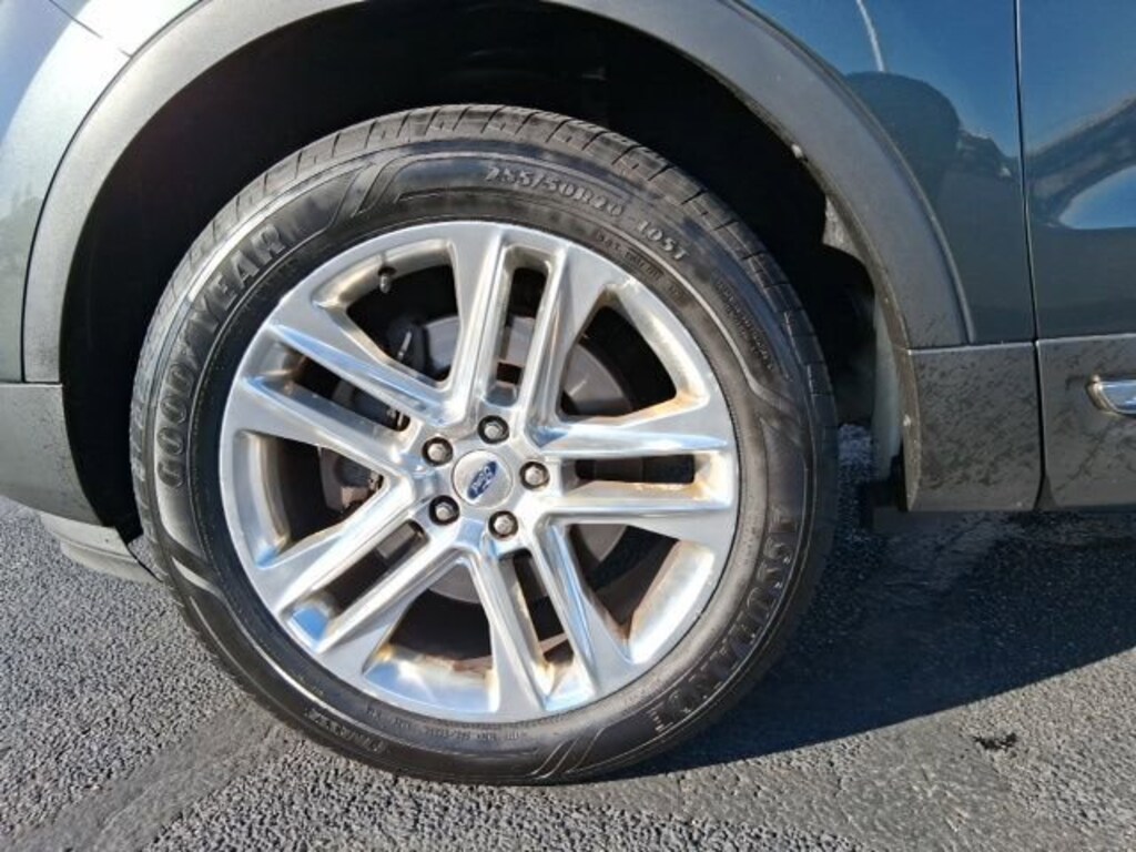 Used 2016 Ford Explorer XLT SUV