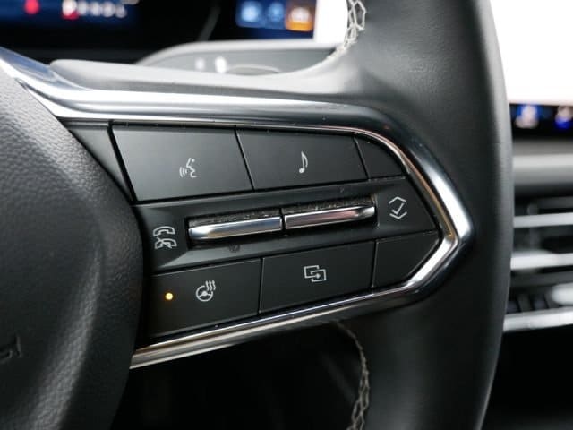 2024 Chevrolet Traverse 2LT - Photo 28