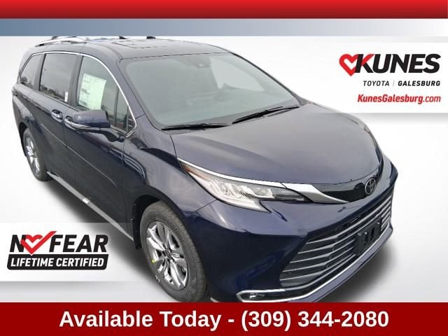2026 Toyota Sienna Limited's photo