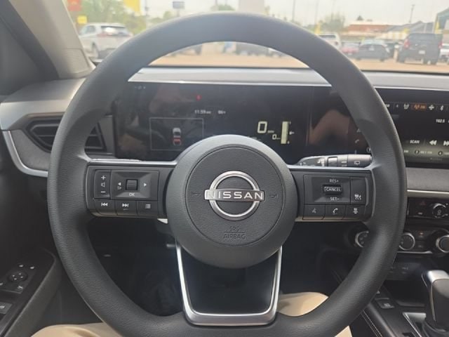 2025 Nissan Kicks SV AWD - Photo 17