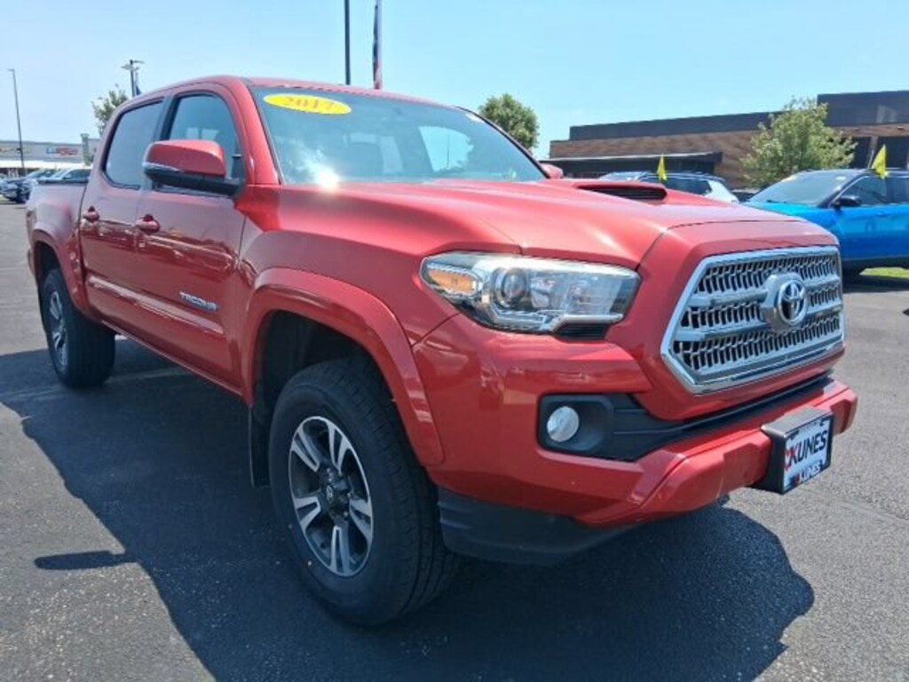 Used 2017 Toyota Tacoma TRD Sport V6 Truck Double Cab