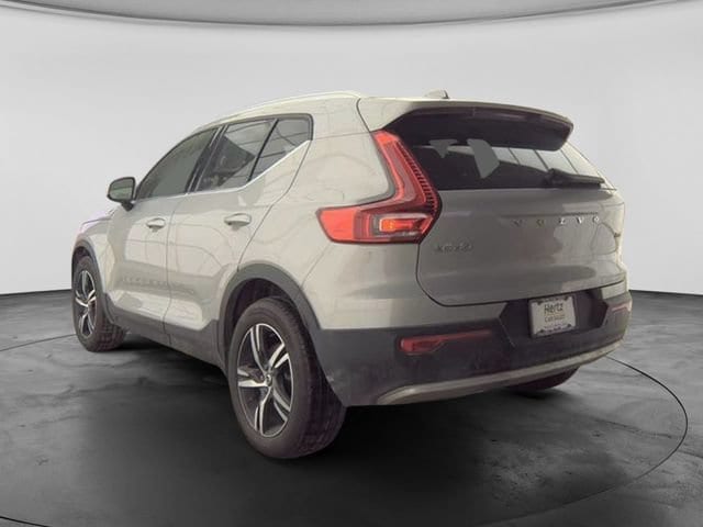 2024 Volvo XC40 Core - Photo 10