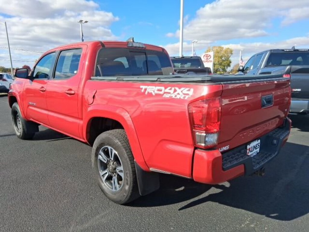 Used 2017 Toyota Tacoma TRD Sport V6 Truck Double Cab