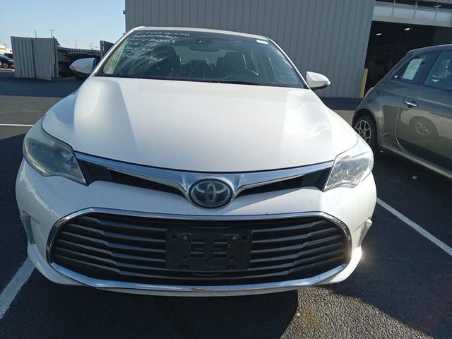 2016 Toyota Avalon Hybrid Limited photo 3